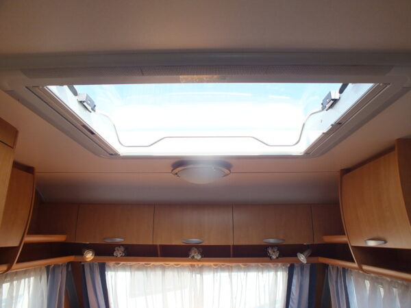 EIFELLAND Holiday 500 TK bj.2007, STAPELBED, AIRCO, VOORTENT - Afbeelding 25