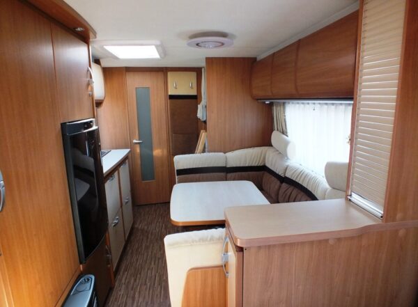 BURSTNER Belcanto 560 TK bj.2011, ISABELLA VOORTENT, DOUCHE - Afbeelding 10