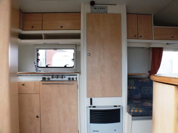 Kip Grey Line 1999 met mover, satelliet antenne en luifel - Afbeelding 15