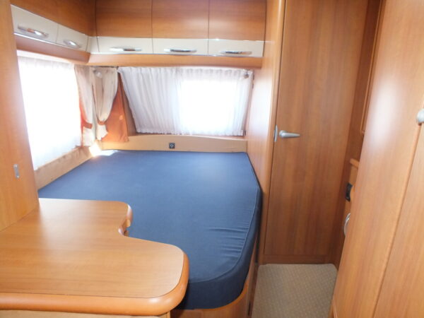 Hobby Excellent 560 KMFE, bj.2010, 6 persoons, voortent, luifel - Afbeelding 7