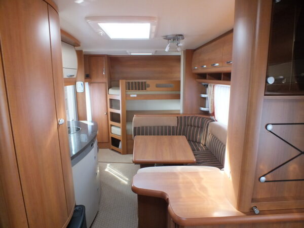Hobby Excellent 560 KMFE, bj.2010, 6 persoons, voortent, luifel - Afbeelding 29