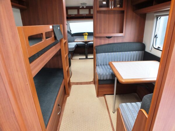 Hobby Prestige 720 UKFE, bj.2011, 8 persoons met Isabella voortent - Afbeelding 20