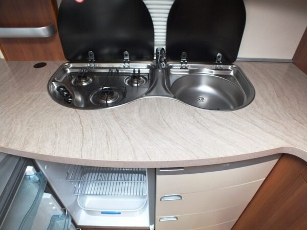 Hobby Prestige 720 UKFE, bj.2011, 8 persoons met Isabella voortent - Afbeelding 11