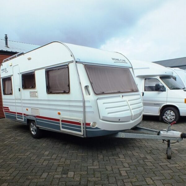 Home-Car racer 44, bj.2001 MET VOORTENT EN LUIFEL