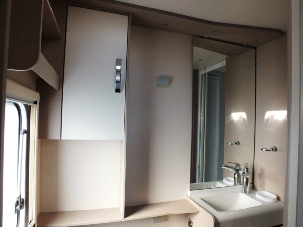 SWIFT ECCLES 580, Bj. 2018 NIEUWSTAAT, MOVER, DOUCHE, ZONNEPANEEL - Afbeelding 27