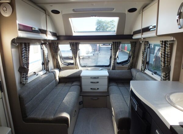 SWIFT ECCLES 580, Bj. 2018 NIEUWSTAAT, MOVER, DOUCHE, ZONNEPANEEL - Afbeelding 10