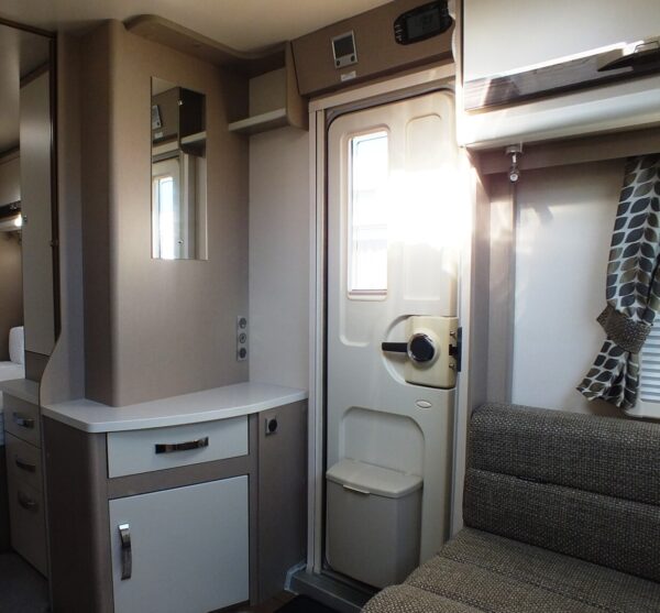 SWIFT ECCLES 580, Bj. 2018 NIEUWSTAAT, MOVER, DOUCHE, ZONNEPANEEL - Afbeelding 32