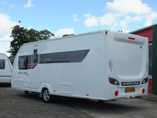 STERLING ECCLES bj.2014 NIEUWSTAAT MET QUEENSBED BOMVOL - Afbeelding 4