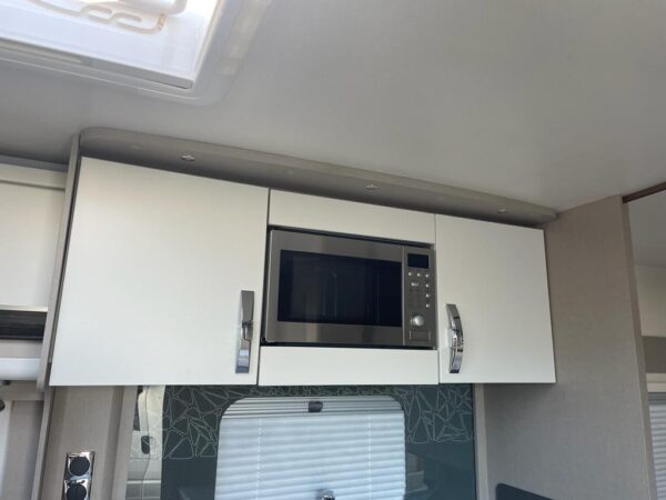 SWIFT ECCLES 580, Bj. 2018 NIEUWSTAAT, MOVER, DOUCHE, ZONNEPANEEL - Afbeelding 17