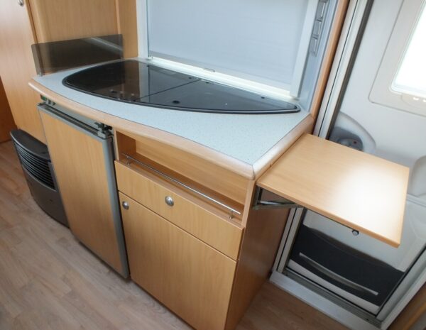 Beyerland Sprinter Sport 470 TKM, bj. 2008 met voortent - Afbeelding 21