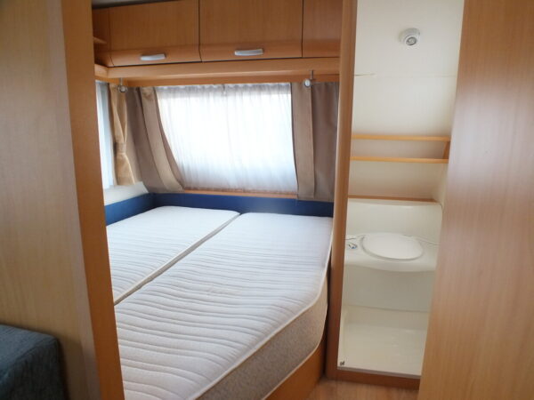 Beyerland Sprinter Sport 470 TKM, bj. 2008 met voortent - Afbeelding 14