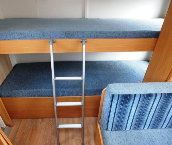 Beyerland Sprinter Sport 470 TKM, bj. 2008 met voortent - Afbeelding 6