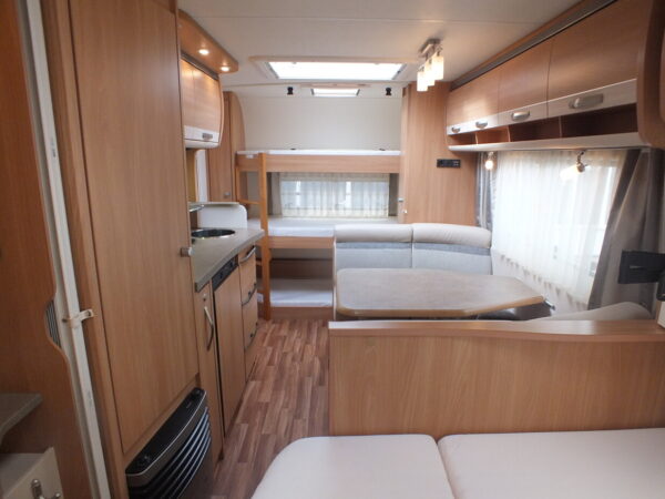 KNAUS Sudwind 500 FSK bj.2014, 7 slaapplaatsen, met VOORTENT - Afbeelding 10