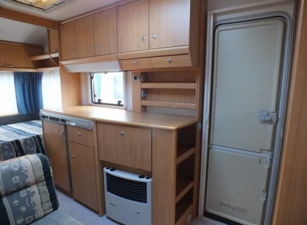KNAUS As Good as Gold 400 TMF bj.2002, met ISABELLA VOORTENT - Afbeelding 12