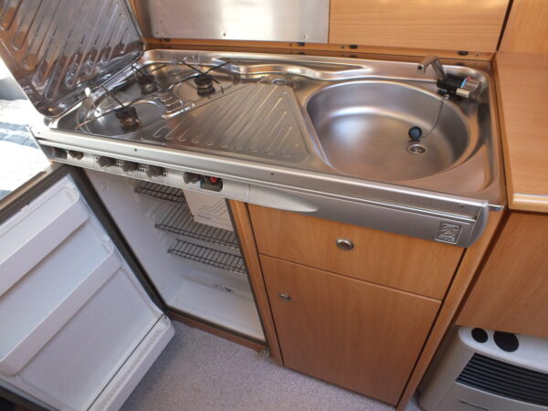 KNAUS As Good as Gold 400 TMF bj.2002, met ISABELLA VOORTENT - Afbeelding 16