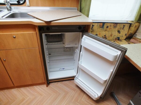 BURSTNER Ventana Avantgarde 500 TS bj.2000, frans bed douche - Afbeelding 18