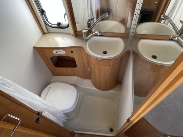 ERIBA Moving 540 F bj.2005, AIRCO, MOVER, DOUCHE - Afbeelding 21