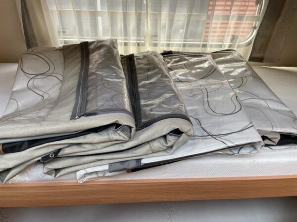 KNAUS Sudwind 500 FSK bj.2014, 7 slaapplaatsen, met VOORTENT - Afbeelding 29