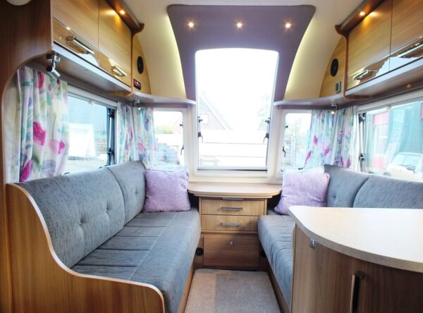 BAILEY PEGASUS VERONA bj.2016, met MOVER en DOUCHE - Afbeelding 9