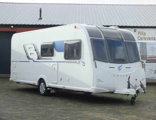 BAILEY PEGASUS VERONA bj.2016, met MOVER en DOUCHE - Afbeelding 2