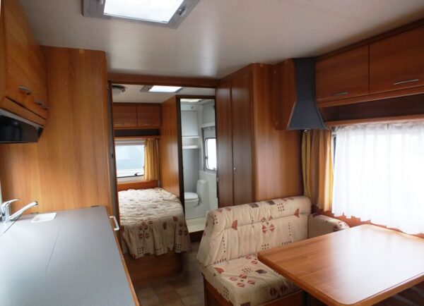 KNAUS Eurostar 650, bj.2000, 6 persoons, douche, voortent - Afbeelding 10