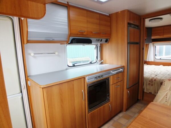 KNAUS Eurostar 650, bj.2000, 6 persoons, douche, voortent - Afbeelding 14