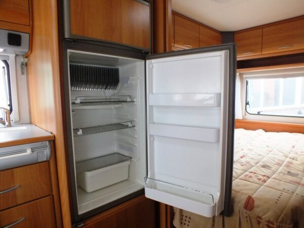 KNAUS Eurostar 650, bj.2000, 6 persoons, douche, voortent - Afbeelding 18