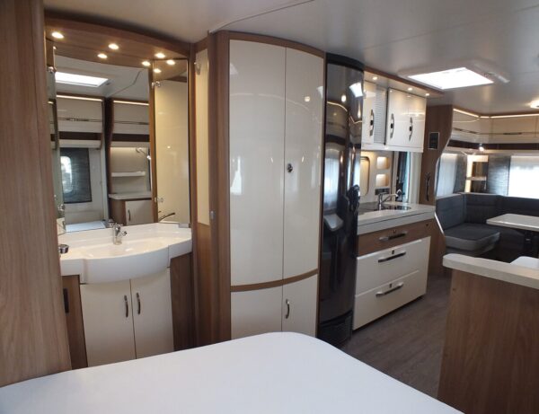HOBBY Excellent 650 UMFE bj.2021, 5 SLAAPPLAATSEN, VOORTENT - Afbeelding 23