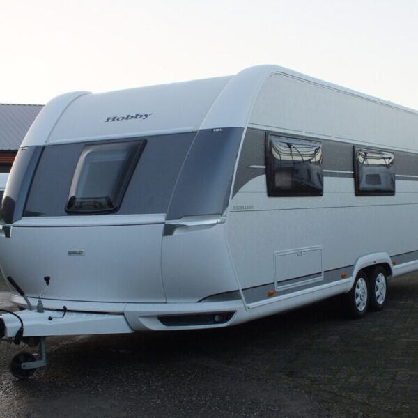 HOBBY Excellent 650 UMFE bj.2021, 5 SLAAPPLAATSEN, VOORTENT