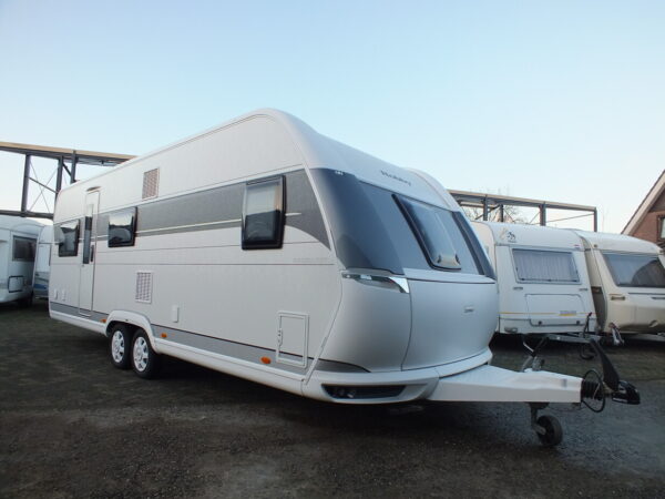 HOBBY Excellent 650 UMFE bj.2021, 5 SLAAPPLAATSEN, VOORTENT