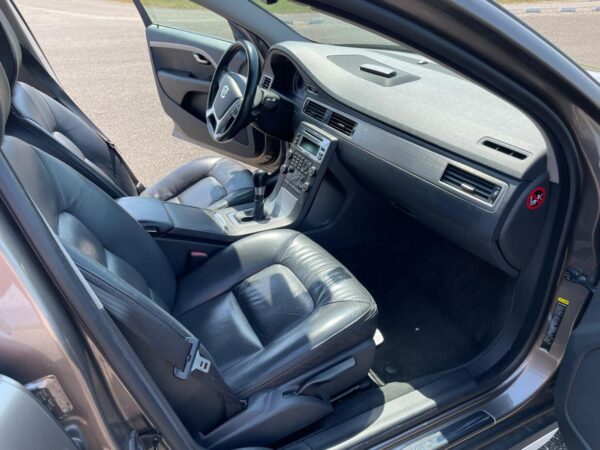 Volvo XC70 2.4 D 2009 Grijs - Afbeelding 17