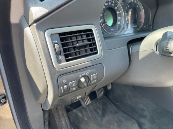Volvo XC70 2.4 D 2009 Grijs - Afbeelding 6