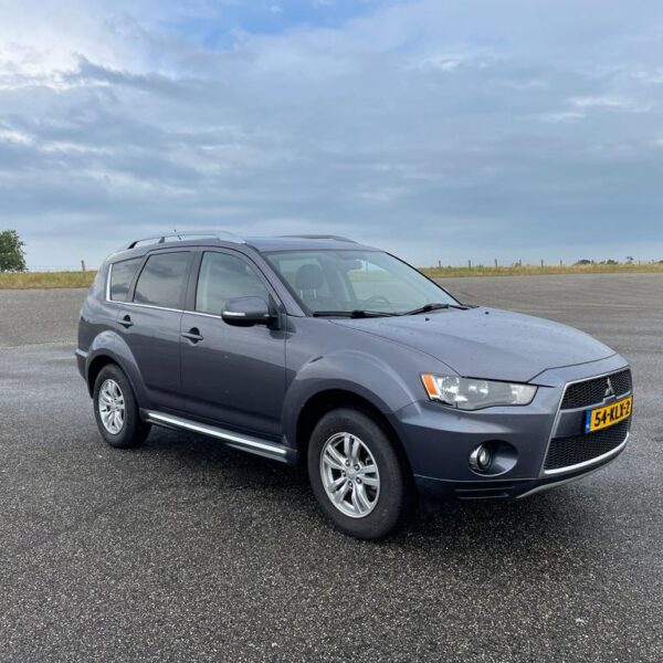 Mitsubishi Outlander 2.0 MPI 2WD 2010 Grijs