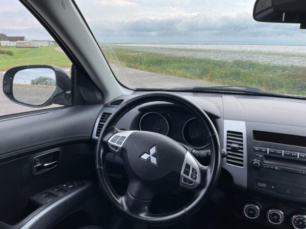 Mitsubishi Outlander 2.0 MPI 2WD 2010 Grijs - Afbeelding 13
