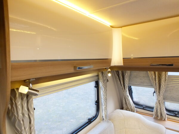 LUNAR Clubman bj.2015, QUEENSBED, ALDE, MOVER, DOUCHE, VOORTENT - Afbeelding 31