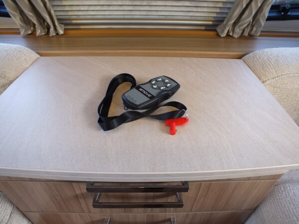 LUNAR Clubman bj.2015, QUEENSBED, ALDE, MOVER, DOUCHE, VOORTENT - Afbeelding 36