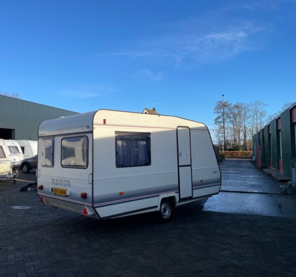 Adria Prima 5persoons bj.94 vootent EN luifel LICHTGEWICHT - Afbeelding 4