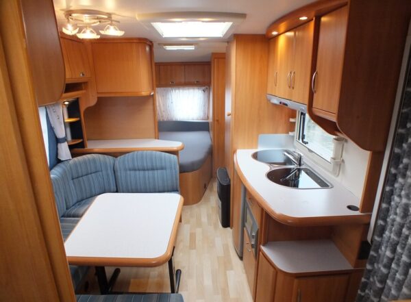 HOBBY De luxe Easy 560 KMFE bj.2006, KINDERKAMER, VOORTENT - Afbeelding 5