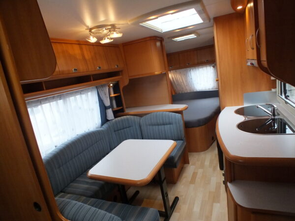HOBBY De luxe Easy 560 KMFE bj.2006, KINDERKAMER, VOORTENT - Afbeelding 8