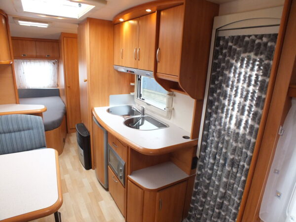 HOBBY De luxe Easy 560 KMFE bj.2006, KINDERKAMER, VOORTENT - Afbeelding 14