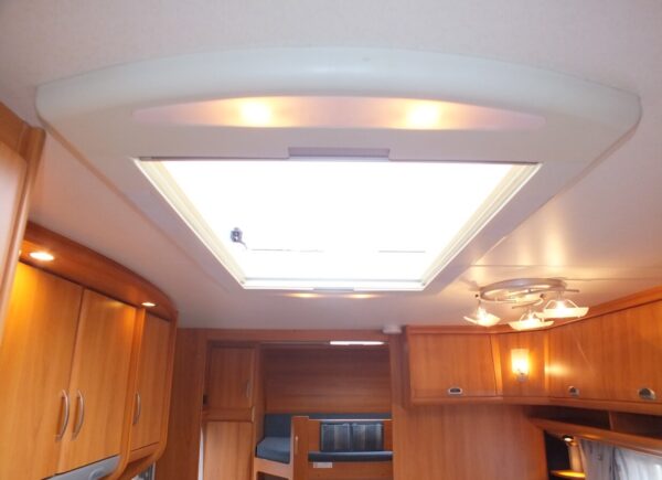 HOBBY De luxe Easy 560 KMFE bj.2006, KINDERKAMER, VOORTENT - Afbeelding 24