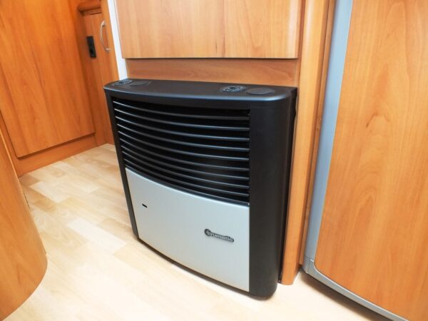 HOBBY De luxe Easy 560 KMFE bj.2006, KINDERKAMER, VOORTENT - Afbeelding 26