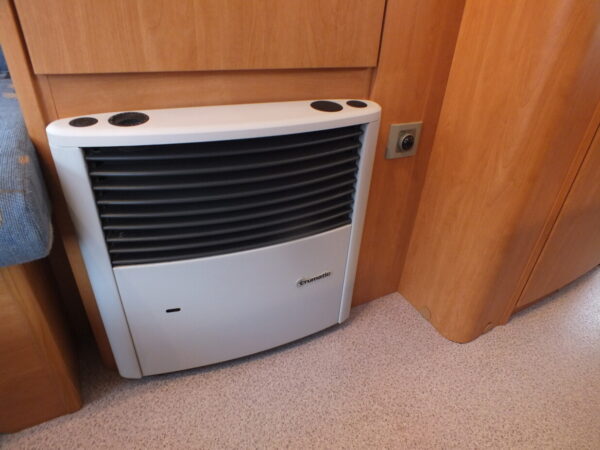 EIFELLAND Holiday Special 450 bj.2004, VOORTENT, BOILER - Afbeelding 23