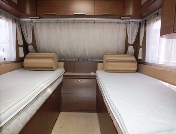 ADRIA Adiva 513 LT bj.2009, met DOUCHE, MOVER, VOORTENT - Afbeelding 7