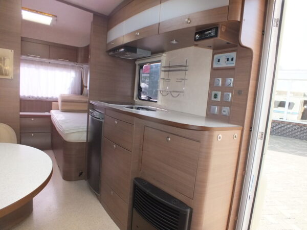 ADRIA Adiva 513 LT bj.2009, met DOUCHE, MOVER, VOORTENT - Afbeelding 11