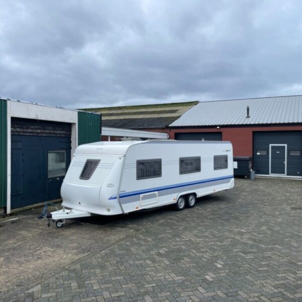 Hobby Prestige 650 UMFE. bj, 2003 met DOUCHE en LUIFEL