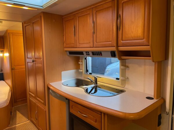 Hobby Prestige 650 UMFE. bj, 2003 met DOUCHE en LUIFEL - Afbeelding 21