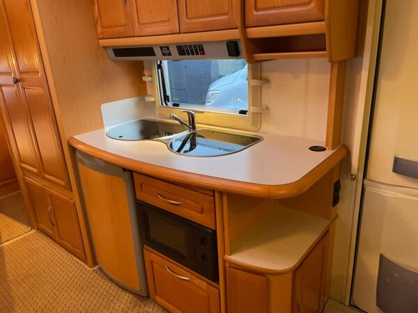 Hobby Prestige 650 UMFE. bj, 2003 met DOUCHE en LUIFEL - Afbeelding 18