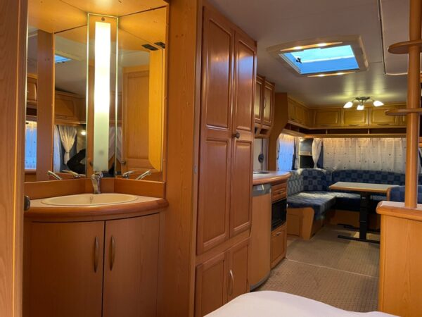 Hobby Prestige 650 UMFE. bj, 2003 met DOUCHE en LUIFEL - Afbeelding 13