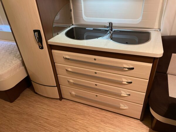 Hobby Prestige 560WLU bj,2014 Met LUIFEL douche TOPSTAAT - Afbeelding 17